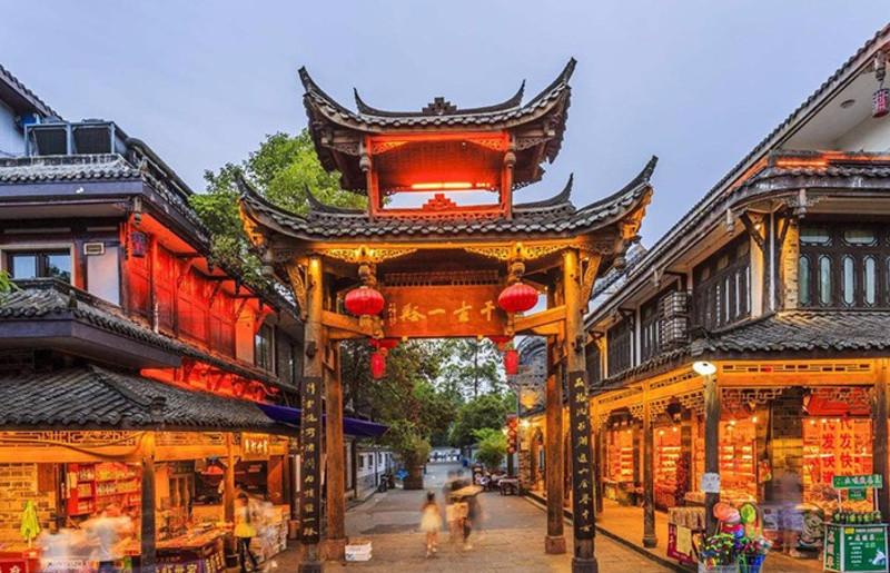 求推荐类似鲁大师这样的，电脑CPU温度监控软件。游戏画面